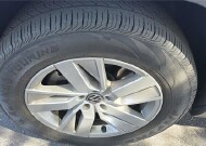 2021 Volkswagen Atlas in Mesa, AZ 85212 - 18150815 9