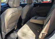 2013 Kia Sorento in Mesa, AZ 85212 - 18150852 12