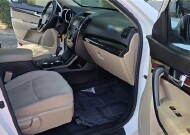 2013 Kia Sorento in Mesa, AZ 85212 - 18150852 14