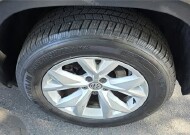 2018 Volkswagen Atlas in Mesa, AZ 85212 - 18150854 31