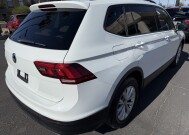 2019 Volkswagen Tiguan in Phoenix, AZ 85022 - 18150888 4