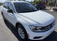 2019 Volkswagen Tiguan in Phoenix, AZ 85022 - 18150888 3