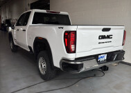 2025 GMC Sierra 2500 in Burlington, WI 53105 - 18150892 4