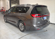 2021 Chrysler Pacifica in Burlington, WI 53105 - 18150898 3
