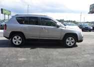 2016 Jeep Compass in Oak Grove, MO 64075 - 18150912 4
