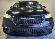 2023 Chrysler Pacifica in Cinnaminson, NJ 08077 - 18150925 8
