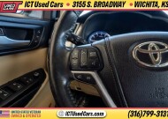 2014 Toyota Highlander in Wichita, KS 67216 - 18150953 14