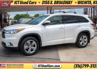 2014 Toyota Highlander in Wichita, KS 67216 - 18150953 1