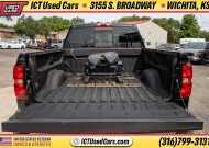2016 Chevrolet Silverado 3500 in Wichita, KS 67216 - 18150954 4
