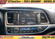 2019 Toyota Highlander in Wichita, KS 67216 - 18150960 17