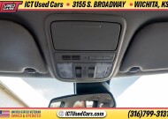 2016 Honda Odyssey in Wichita, KS 67216 - 18150966 17