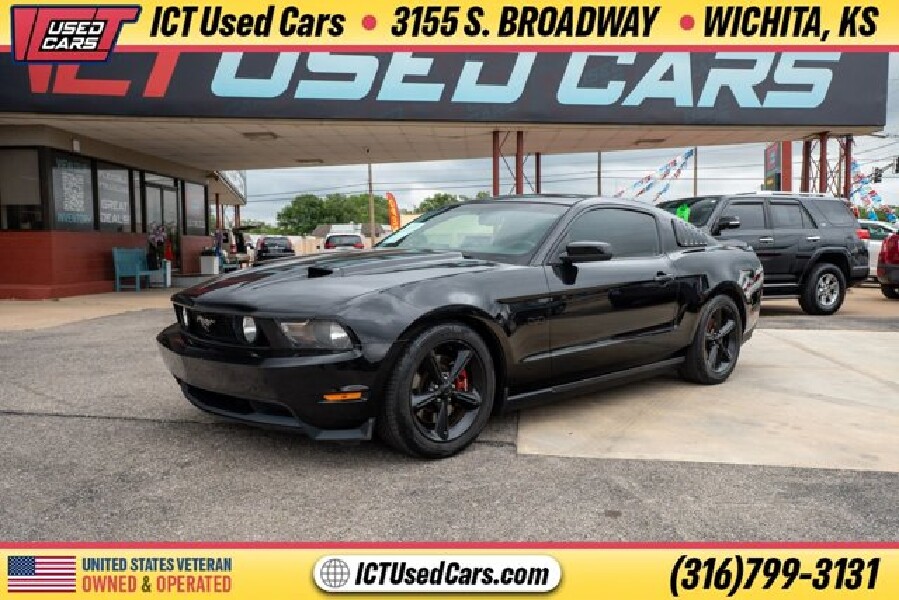 2012 Ford Mustang in Wichita, KS 67216 - 18150968