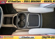 2020 Chrysler Pacifica in Wichita, KS 67216 - 18150969 25