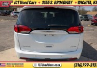 2020 Chrysler Pacifica in Wichita, KS 67216 - 18150969 35