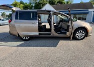2018 Chrysler Pacifica in Baltimore, MD 21225 - 18150992 10