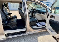 2018 Chrysler Pacifica in Baltimore, MD 21225 - 18150992 11