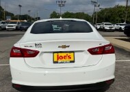 2024 Chevrolet Malibu in Indianapolis, IN 46222-4002 - 18150998 4