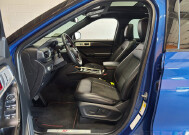 2022 Ford Explorer in Burlington, WI 53105 - 18151012 20