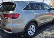 2019 Kia Sorento in Mesa, AZ 85212 - 18151077 5