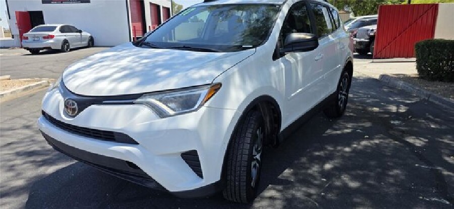 2017 Toyota RAV4 in Mesa, AZ 85212 - 18151079