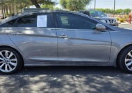 2013 Hyundai Sonata in Mesa, AZ 85212 - 18151080 4