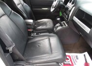 2017 Jeep Compass in Oak Grove, MO 64075 - 18151095 10