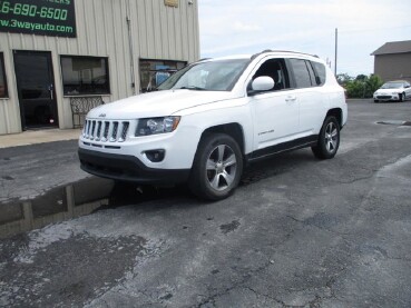 2017 Jeep Compass in Oak Grove, MO 64075