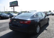 2017 Chevrolet Malibu in Oak Grove, MO 64075 - 18151096 5