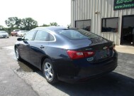 2017 Chevrolet Malibu in Oak Grove, MO 64075 - 18151096 7