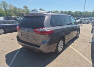 2016 Toyota Sienna in Blauvelt, NY 10913 - 18151106 7