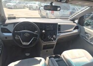 2016 Toyota Sienna in Blauvelt, NY 10913 - 18151106 11