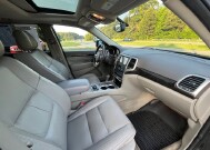 2011 Jeep Grand Cherokee in Flowery Branch, GA 30542 - 18151114 9