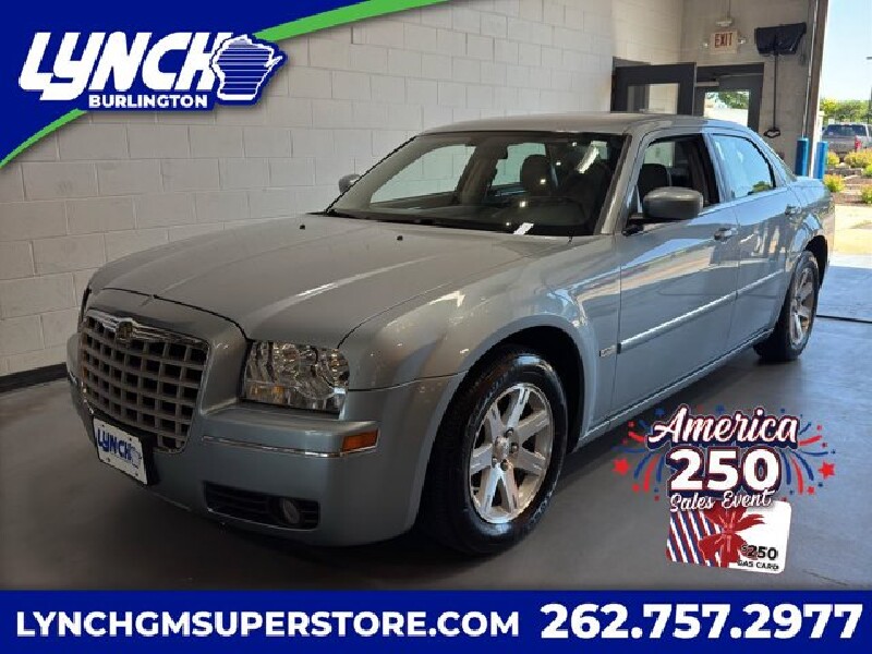 2006 Chrysler 300 in Burlington, WI 53105 - 18151131