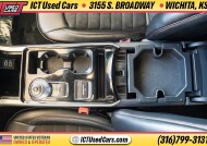 2020 Ford Edge in Wichita, KS 67216 - 18151143 25