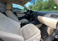 2011 Volkswagen Jetta in Flowery Branch, GA 30542 - 18151149 8
