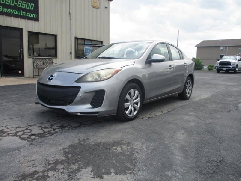 2013 Mazda MAZDA3 in Oak Grove, MO 64075 - 18151173