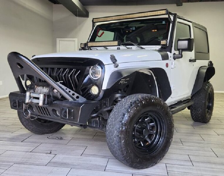 2014 Jeep Wrangler in Cinnaminson, NJ 08077 - 18151205
