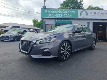 2020 Nissan Altima in Knoxville, TN 37912