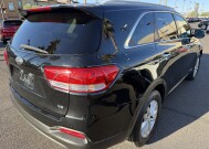 2018 Kia Sorento in Phoenix, AZ 85022 - 18151221 4