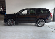 2025 Ford Expedition in Burlington, WI 53105 - 18151223 3