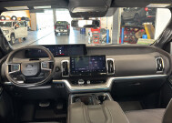 2025 Ford Expedition in Burlington, WI 53105 - 18151223 17