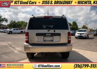 2010 Jeep Liberty in Wichita, KS 67216 - 18151226 4