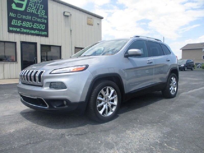 2014 Jeep Cherokee in Oak Grove, MO 64075 - 18151228