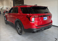 2026 Ford Explorer in Burlington, WI 53105 - 18151263 3