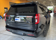 2025 Ford Expedition Max in Burlington, WI 53105 - 18151265 5