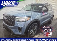 2025 Ford Explorer in Burlington, WI 53105 - 18151266 1