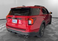 2025 Ford Explorer in Burlington, WI 53105 - 18151267 5