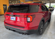 2025 Ford Explorer in Burlington, WI 53105 - 18151267 5