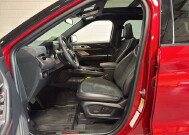2025 Ford Explorer in Burlington, WI 53105 - 18151267 15