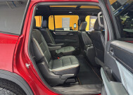 2024 GMC Acadia in Burlington, WI 53105 - 18151273 21